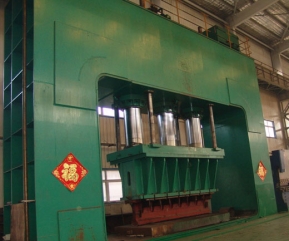 2000����ѹ��